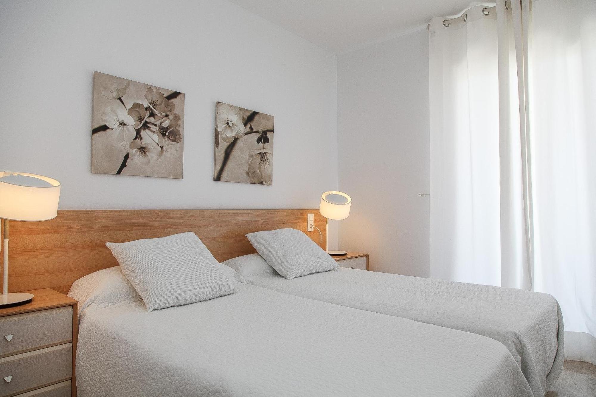 Uhc Ventura Park Apartments Салоу Номер фото