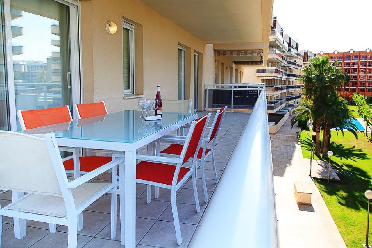 Uhc Ventura Park Apartments Салоу Экстерьер фото