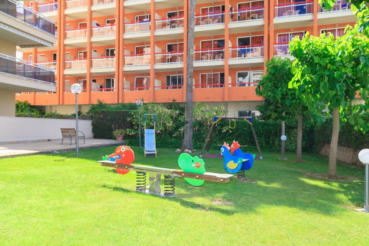 Uhc Ventura Park Apartments Салоу Экстерьер фото